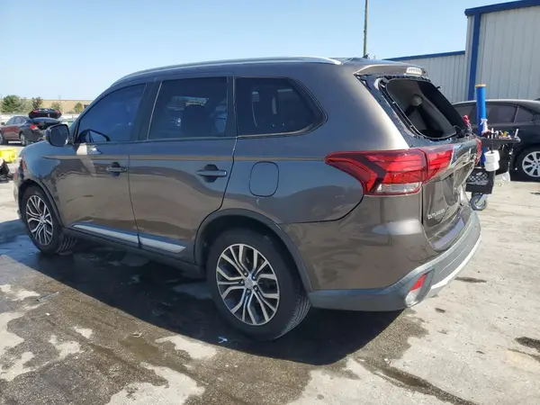 JA4AD3A37GZ005473 2016 MITSUBISHI OUTLANDER - Image 2