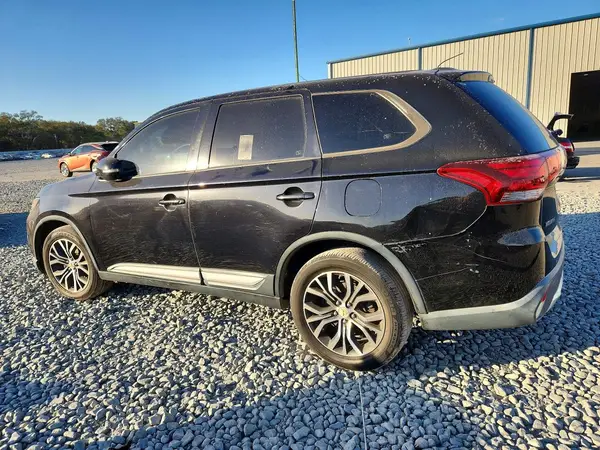 JA4AD3A37GZ007997 2016 MITSUBISHI OUTLANDER - Image 2