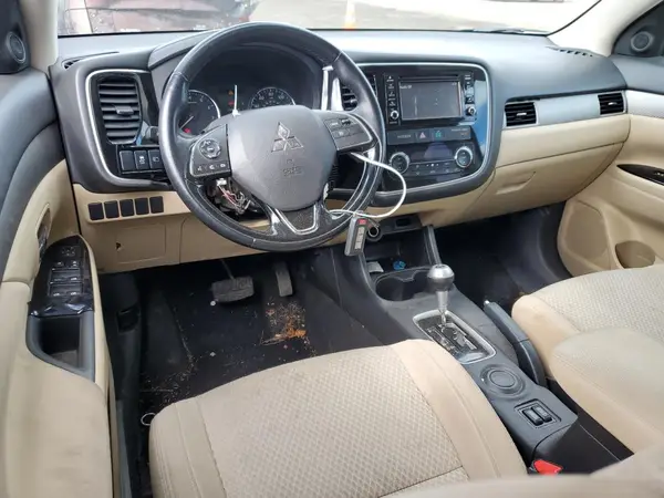 JA4AD3A37GZ012861 2016 MITSUBISHI OUTLANDER - Image 8
