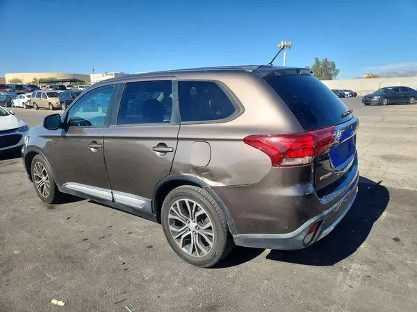 JA4AD3A37GZ019941 2016 MITSUBISHI OUTLANDER - Image 2