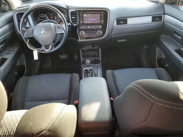 JA4AD3A37GZ020362 2016 MITSUBISHI OUTLANDER - Image 8