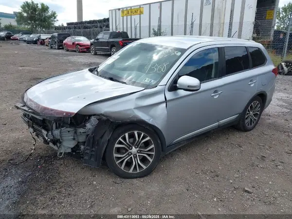 JA4AD3A37GZ034388 2016 MITSUBISHI OUTLANDER - Image 2