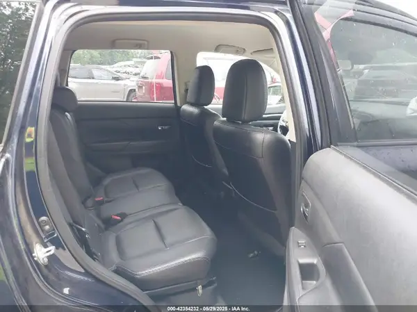 JA4AD3A37GZ037372 2016 MITSUBISHI OUTLANDER - Image 8