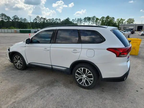 JA4AD3A37GZ038442 2016 MITSUBISHI OUTLANDER - Image 2