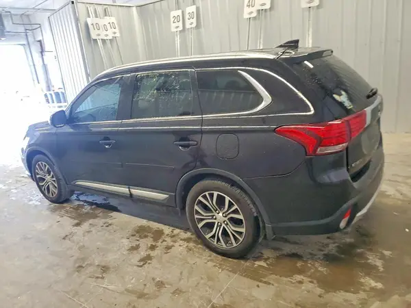 JA4AD3A37HZ000288 2017 MITSUBISHI OUTLANDER - Image 2