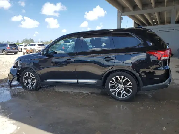 JA4AD3A37HZ027880 2017 MITSUBISHI OUTLANDER - Image 2