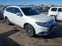 JA4AD3A37JZ005917 2018 MITSUBISHI OUTLANDER