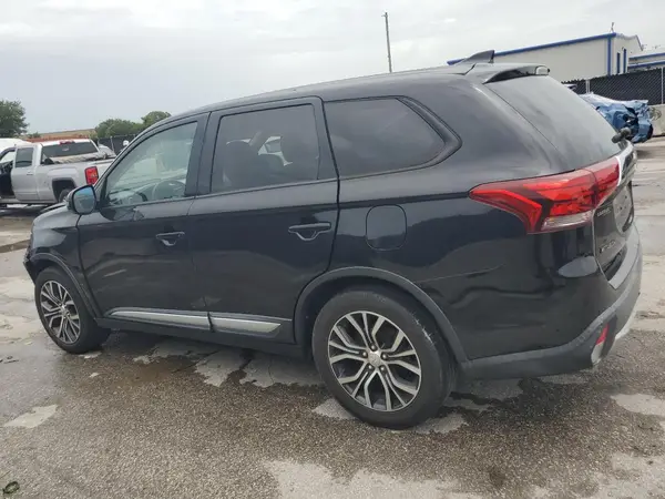 JA4AD3A37JZ016562 2018 MITSUBISHI OUTLANDER - Image 2
