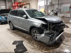 JA4AD3A37JZ017369 2018 MITSUBISHI OUTLANDER