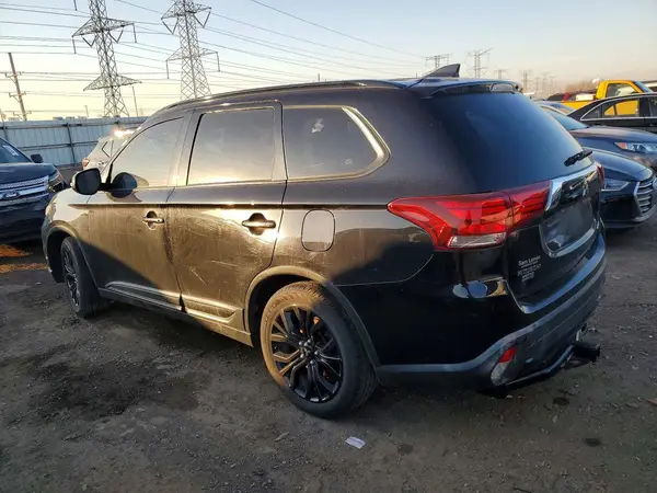 JA4AD3A37JZ020675 2018 MITSUBISHI OUTLANDER - Image 2