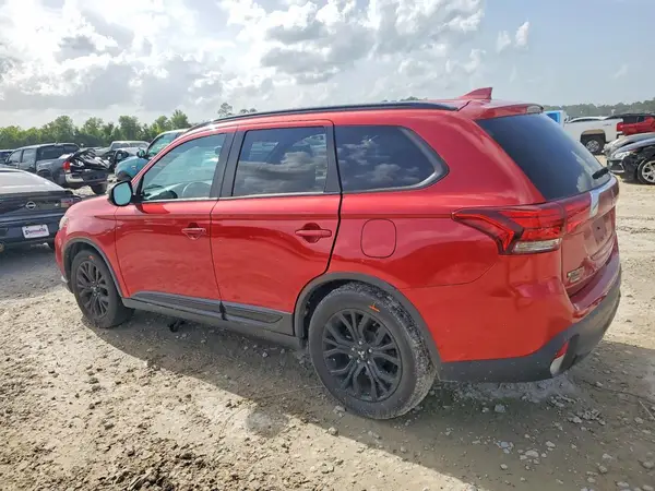 JA4AD3A37JZ036746 2018 MITSUBISHI OUTLANDER - Image 2