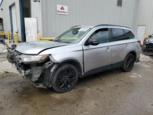 JA4AD3A37JZ054065 2018 MITSUBISHI OUTLANDER - Image 1