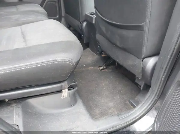 JA4AD3A37JZ059105 2018 MITSUBISHI OUTLANDER - Image 8