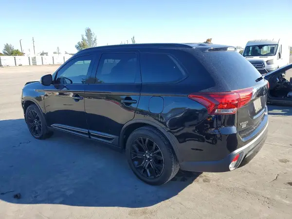 JA4AD3A37KZ025392 2019 MITSUBISHI OUTLANDER - Image 2