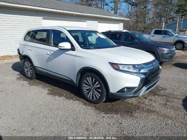JA4AD3A37KZ030611 2019 MITSUBISHI OUTLANDER - Image 1