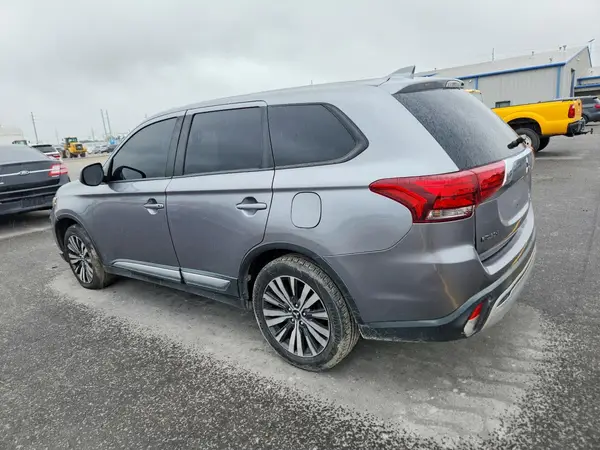 JA4AD3A37KZ034917 2019 MITSUBISHI OUTLANDER - Image 2