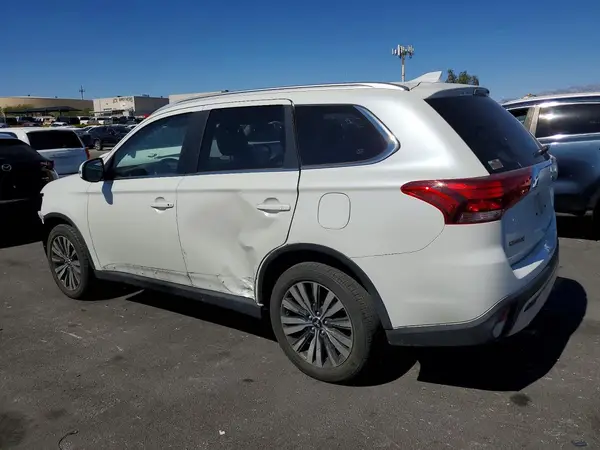 JA4AD3A37KZ036182 2019 MITSUBISHI OUTLANDER - Image 2