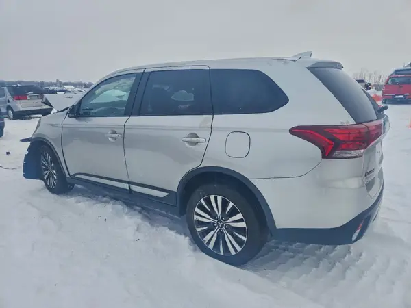 JA4AD3A37KZ044850 2019 MITSUBISHI OUTLANDER - Image 2
