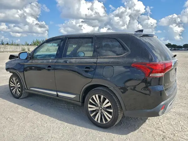 JA4AD3A37KZ046291 2019 MITSUBISHI OUTLANDER - Image 2