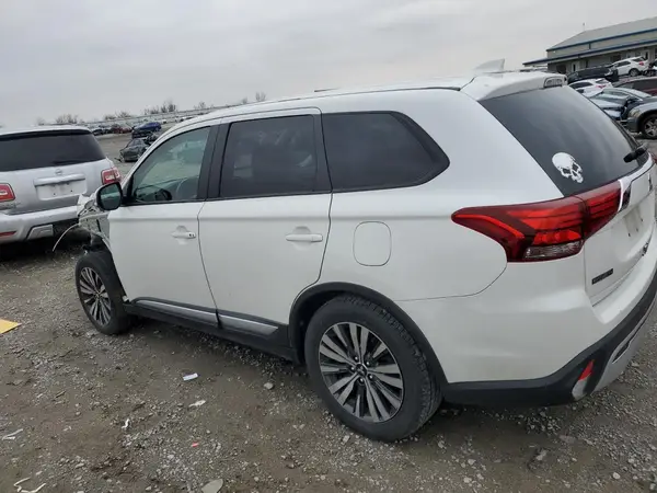 JA4AD3A37KZ055606 2019 MITSUBISHI OUTLANDER - Image 2