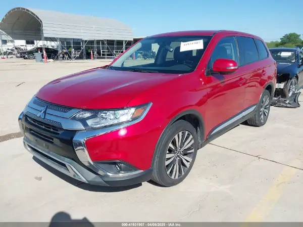 JA4AD3A37KZ055881 2019 MITSUBISHI OUTLANDER - Image 2