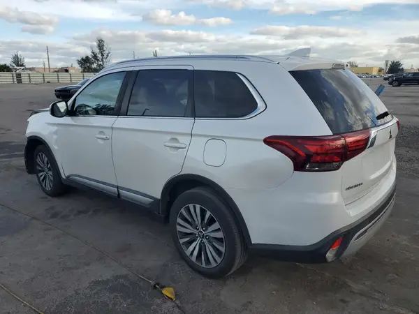 JA4AD3A37LZ009582 2020 MITSUBISHI OUTLANDER - Image 2