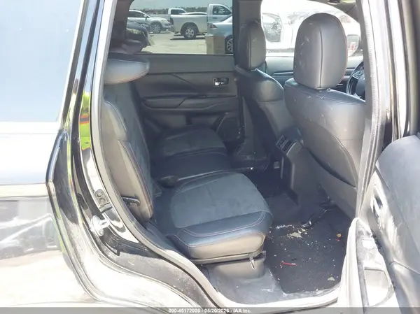 JA4AD3A37LZ010098 2020 MITSUBISHI OUTLANDER - Image 8