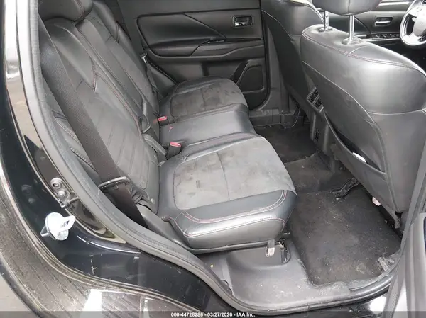 JA4AD3A37LZ010571 2020 MITSUBISHI OUTLANDER - Image 8