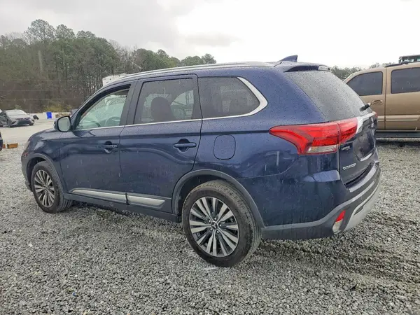 JA4AD3A37LZ012868 2020 MITSUBISHI OUTLANDER - Image 2