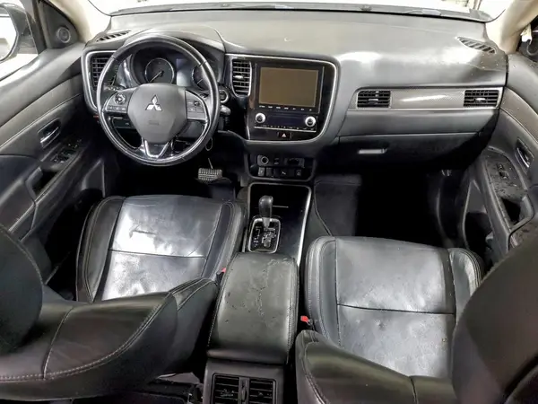JA4AD3A37LZ017889 2020 MITSUBISHI OUTLANDER - Image 8