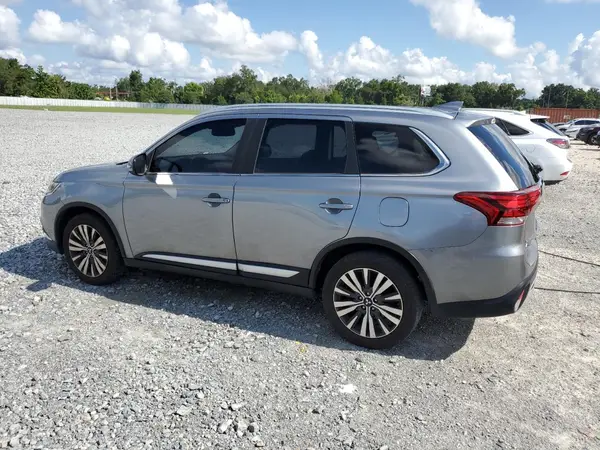 JA4AD3A37LZ021747 2020 MITSUBISHI OUTLANDER - Image 2