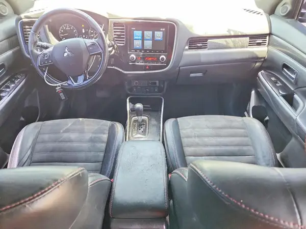 JA4AD3A37LZ028312 2020 MITSUBISHI OUTLANDER - Image 8