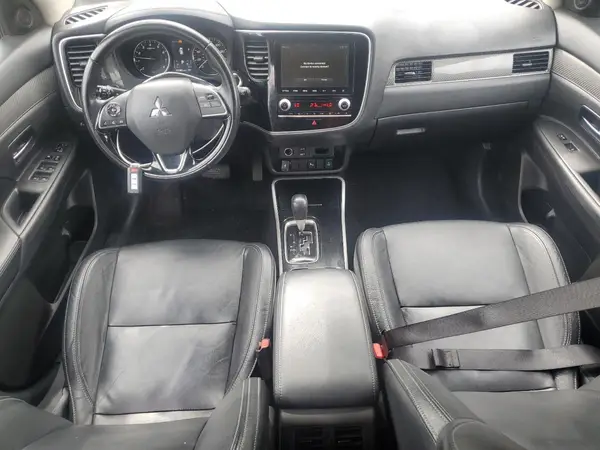 JA4AD3A37LZ031274 2020 MITSUBISHI OUTLANDER - Image 8