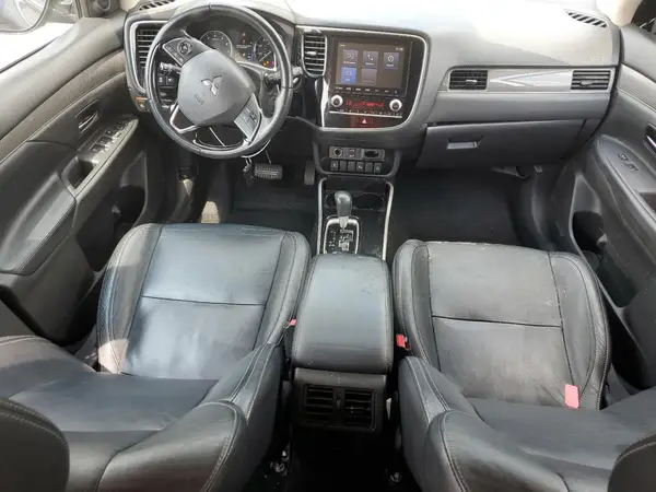 JA4AD3A37LZ036569 2020 MITSUBISHI OUTLANDER - Image 8