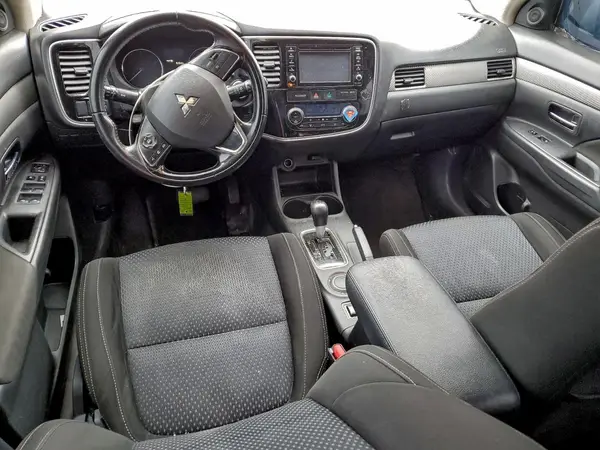 JA4AD3A38GZ007698 2016 MITSUBISHI OUTLANDER - Image 8