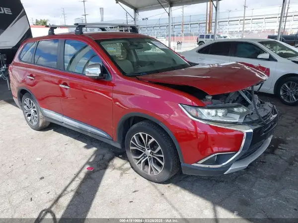 JA4AD3A38GZ014263 2016 MITSUBISHI OUTLANDER - Image 1
