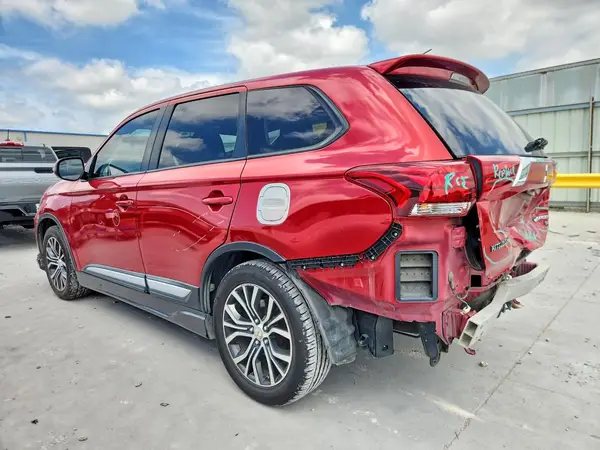 JA4AD3A38GZ015848 2016 MITSUBISHI OUTLANDER - Image 2