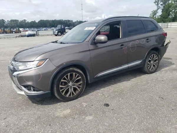 JA4AD3A38GZ036957 2016 MITSUBISHI OUTLANDER - Image 1