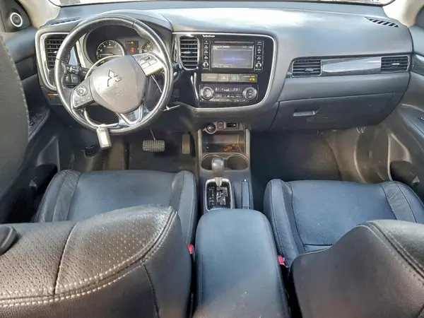 JA4AD3A38GZ037297 2016 MITSUBISHI OUTLANDER - Image 8