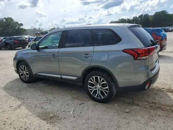 JA4AD3A38GZ043004 2016 MITSUBISHI OUTLANDER - Image 2