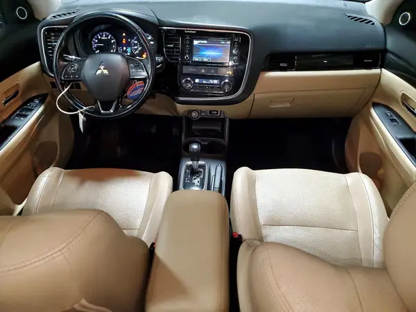 JA4AD3A38GZ047294 2016 MITSUBISHI OUTLANDER - Image 8