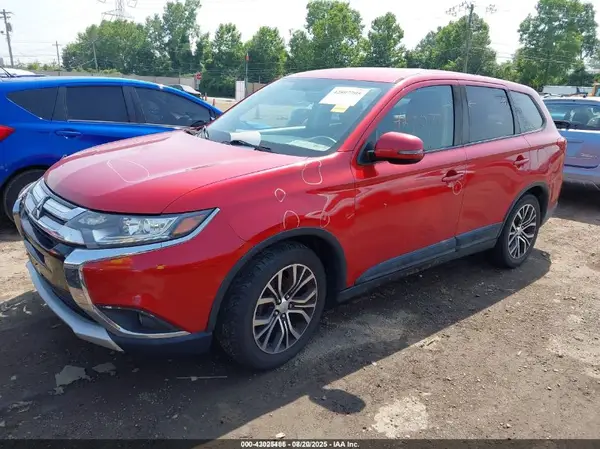 JA4AD3A38GZ052625 2016 MITSUBISHI OUTLANDER - Image 2