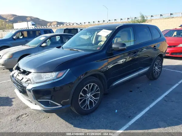 JA4AD3A38GZ056223 2016 MITSUBISHI OUTLANDER - Image 2
