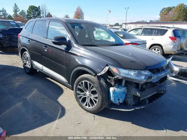 JA4AD3A38GZ063575 2016 MITSUBISHI OUTLANDER - Image 1