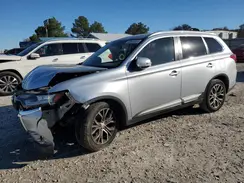 JA4AD3A38HZ006519 2017 MITSUBISHI OUTLANDER