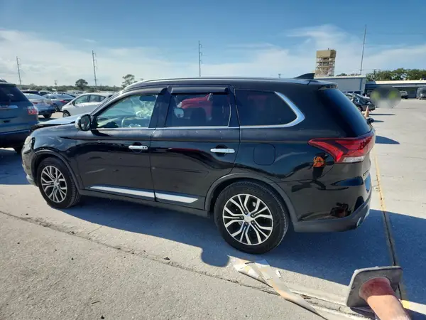 JA4AD3A38HZ016855 2017 MITSUBISHI OUTLANDER - Image 2