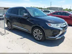 JA4AD3A38HZ035518 2017 MITSUBISHI OUTLANDER