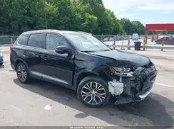 JA4AD3A38HZ057518 2017 MITSUBISHI OUTLANDER