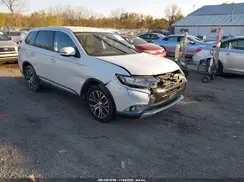 JA4AD3A38JZ000208 2018 MITSUBISHI OUTLANDER