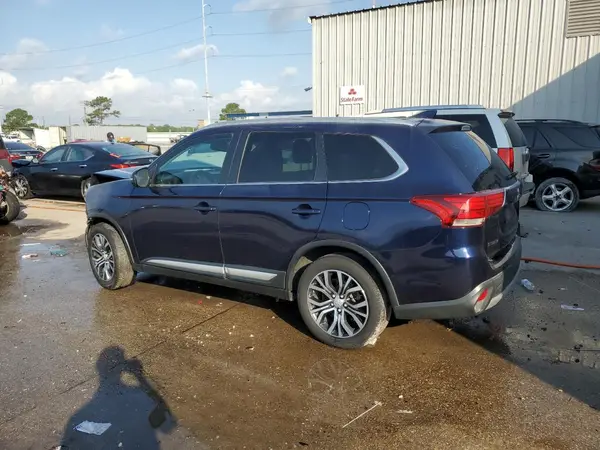 JA4AD3A38JZ016022 2018 MITSUBISHI OUTLANDER - Image 2